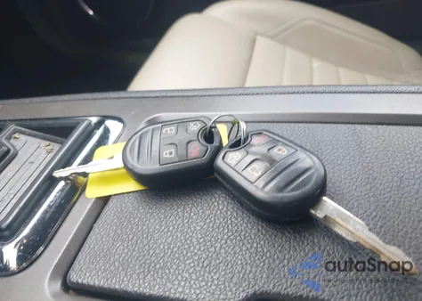 2014 Ford Mustang V6 Premium из США, поврежденный, VIN 1ZVBP8EM9E5243618